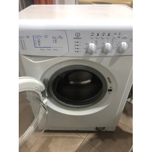 Használt Indesit WISL105X elöltöltős mosógép [H5299] 