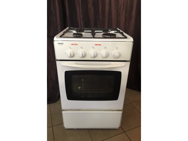 Használt Zanussi ZCG5000S gáztűzhely [H1293] 