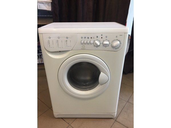 Стиральная машина indesit ws84tx